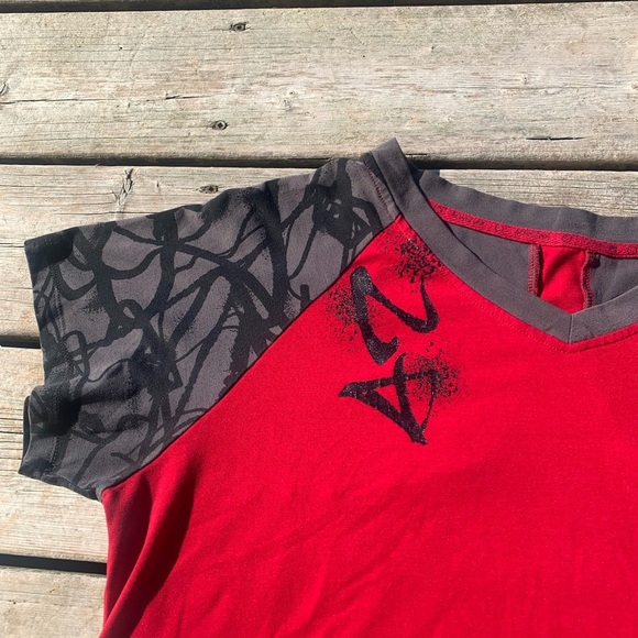 💛 ActiveZone Red & Grey Raglan Graphic T-Shirt - Men's/Unisex Large - Picture 4 of 7